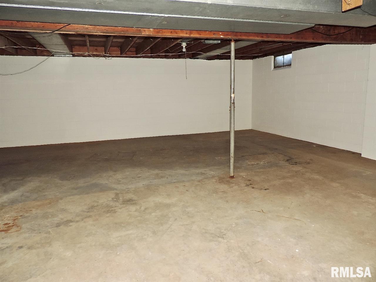 12386 Towerline Road Pekin, IL 61554 - Photo 24 of 32