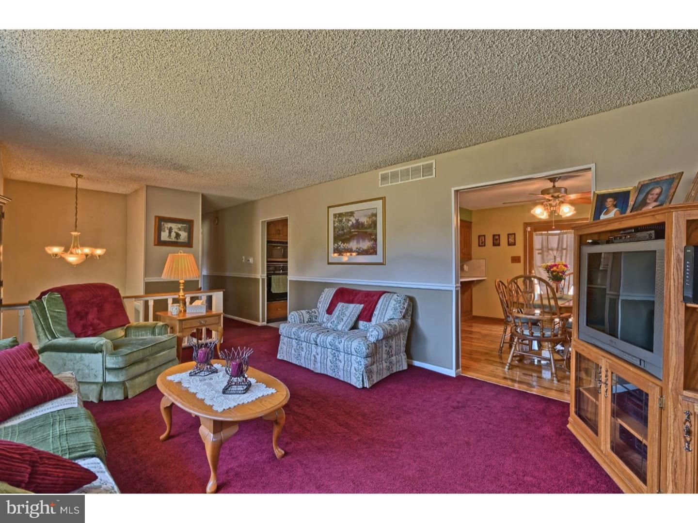 480 Elk Road Monroeville, NJ 08343 - Photo 3 of 25 Living Room