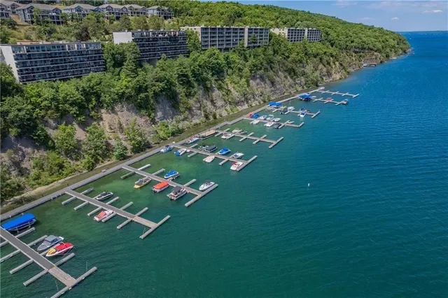 $359,900 | 3 Cliffside Drive, South Bristol, NY 14424