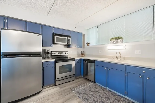 $359,900 | 3 Cliffside Drive, South Bristol, NY 14424