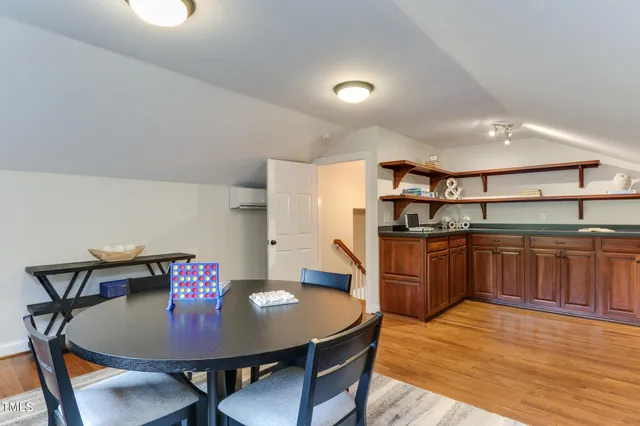 $875,000 | 604 Mills Street, Raleigh, NC 27608