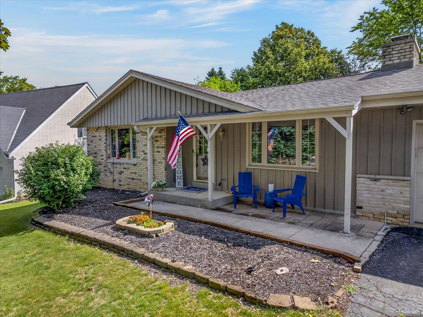2313 Ramshead Court Waukesha, WI 53188 - Photo 2 of 71