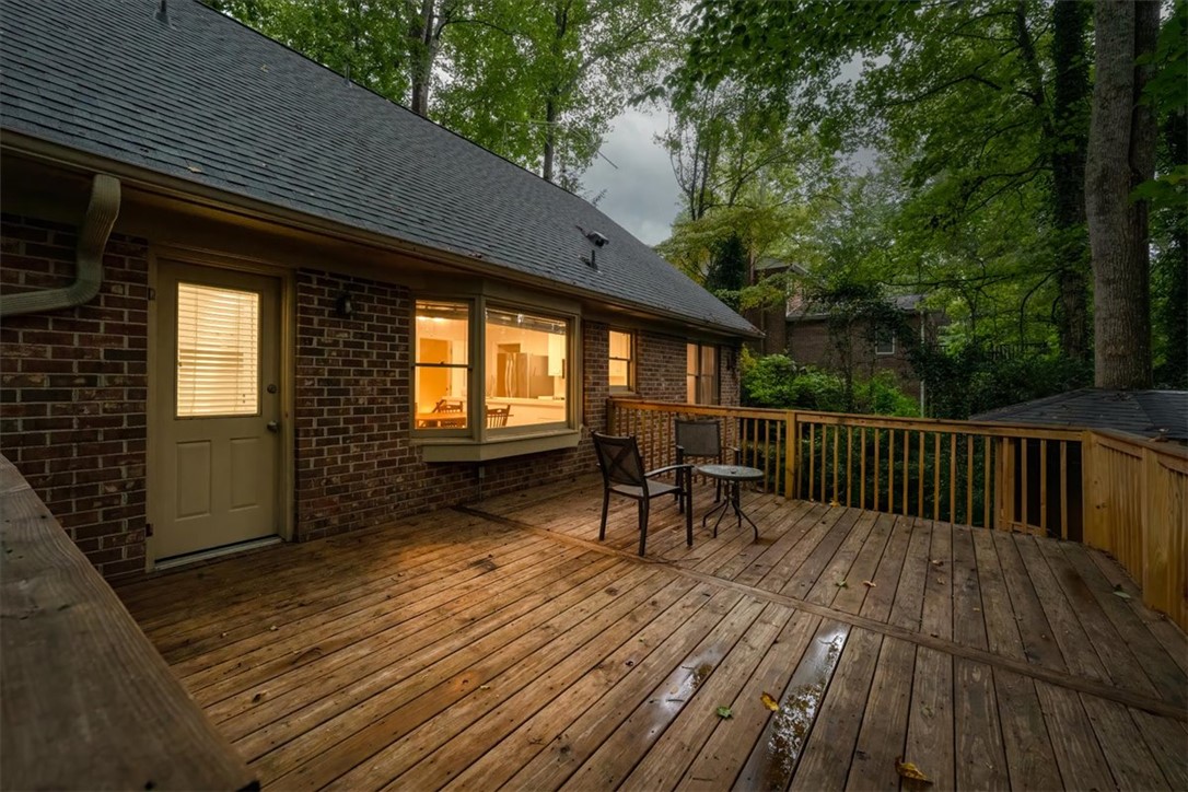 222 Camelot Road Clemson, SC 29631 - Photo 39 of 47