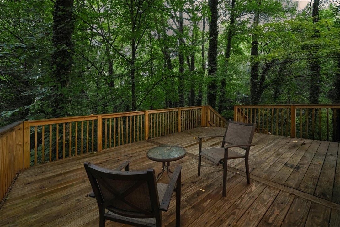 222 Camelot Road Clemson, SC 29631 - Photo 41 of 47