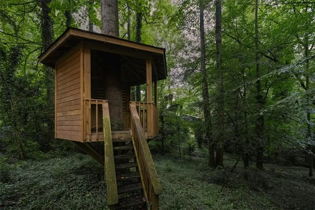 $375,000 | 222 Camelot Road, Clemson, SC 29631