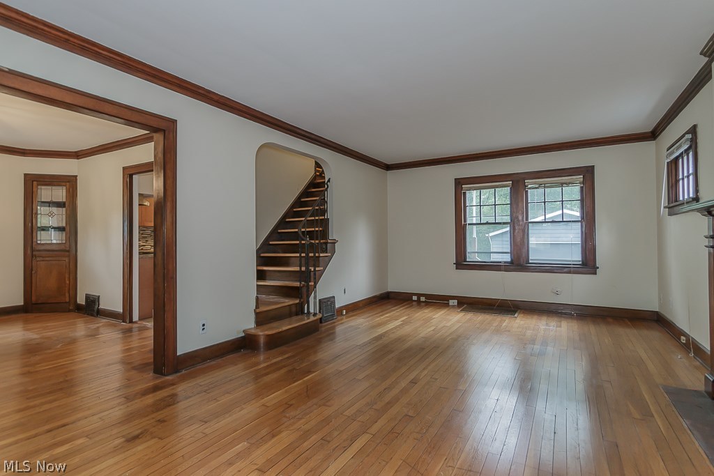 1534 Middleton Road Cleveland Heights, OH 44121 - Photo 5 of 16