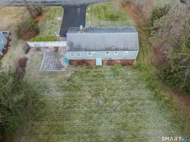 $438,000 | 10 Sunrise Terrace, Simsbury, CT 06089