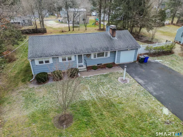 $438,000 | 10 Sunrise Terrace, Simsbury, CT 06089