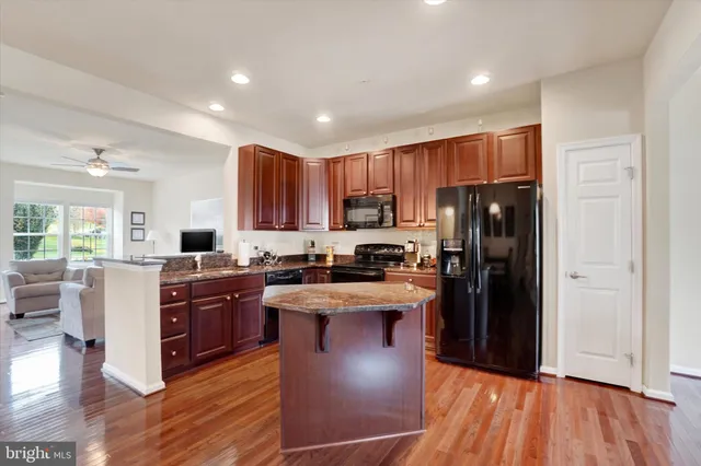 $284,900 | 1269 Stonehaven Way, Unit 83, York, PA 17403