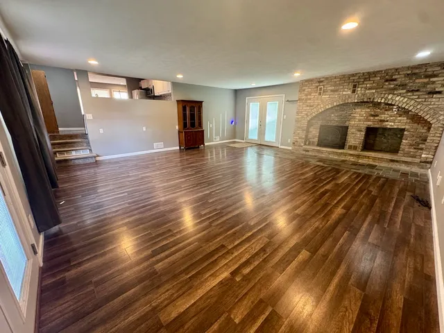 $129,000 | 101 South Miller Street, Clinton, IL 61727