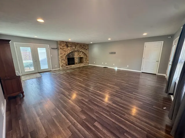 $129,000 | 101 South Miller Street, Clinton, IL 61727