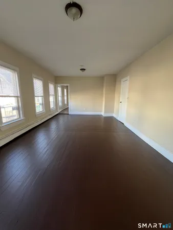 $1,395 | 33 Dewey Street, Unit 1N, New Britain, CT 06051