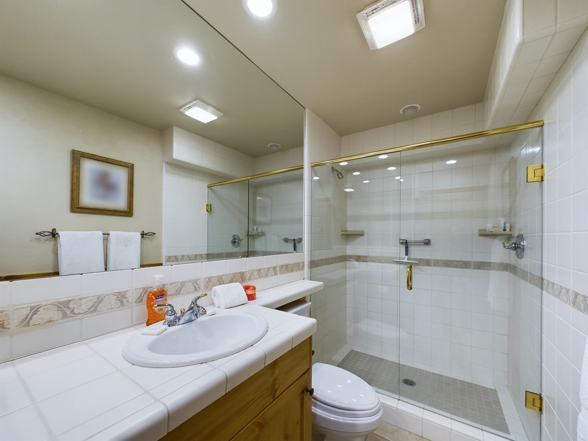 125 Picabo Street, Unit F7 Ketchum, ID 83340 - Photo 8 of 20 International Village Condo