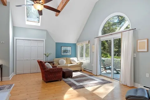 $699,000 | 156 Hesperus Avenue, Unit 4, Gloucester, MA 01930