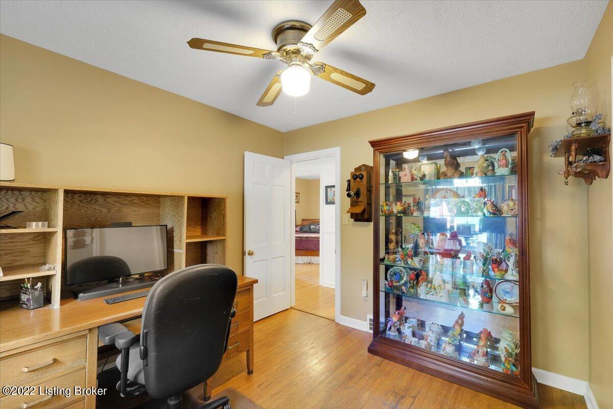 4621 Beaver Road Louisville, KY 40207 - Photo 30 of 50 36-4621 Beaver Rd-135