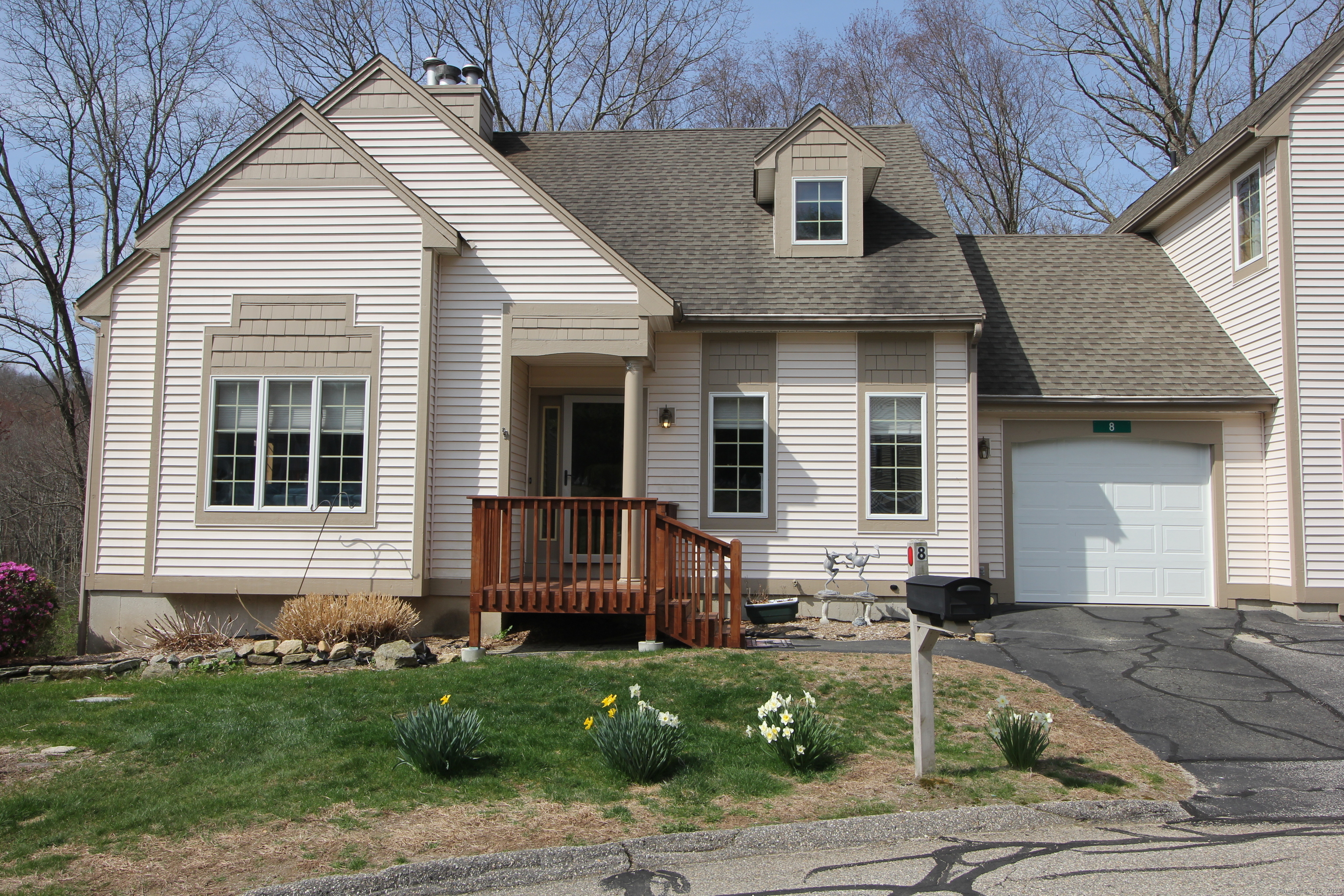 8 River Road, Unit 8 Hebron, CT 06248 - Photo 1 of 1 Gallery Image 1