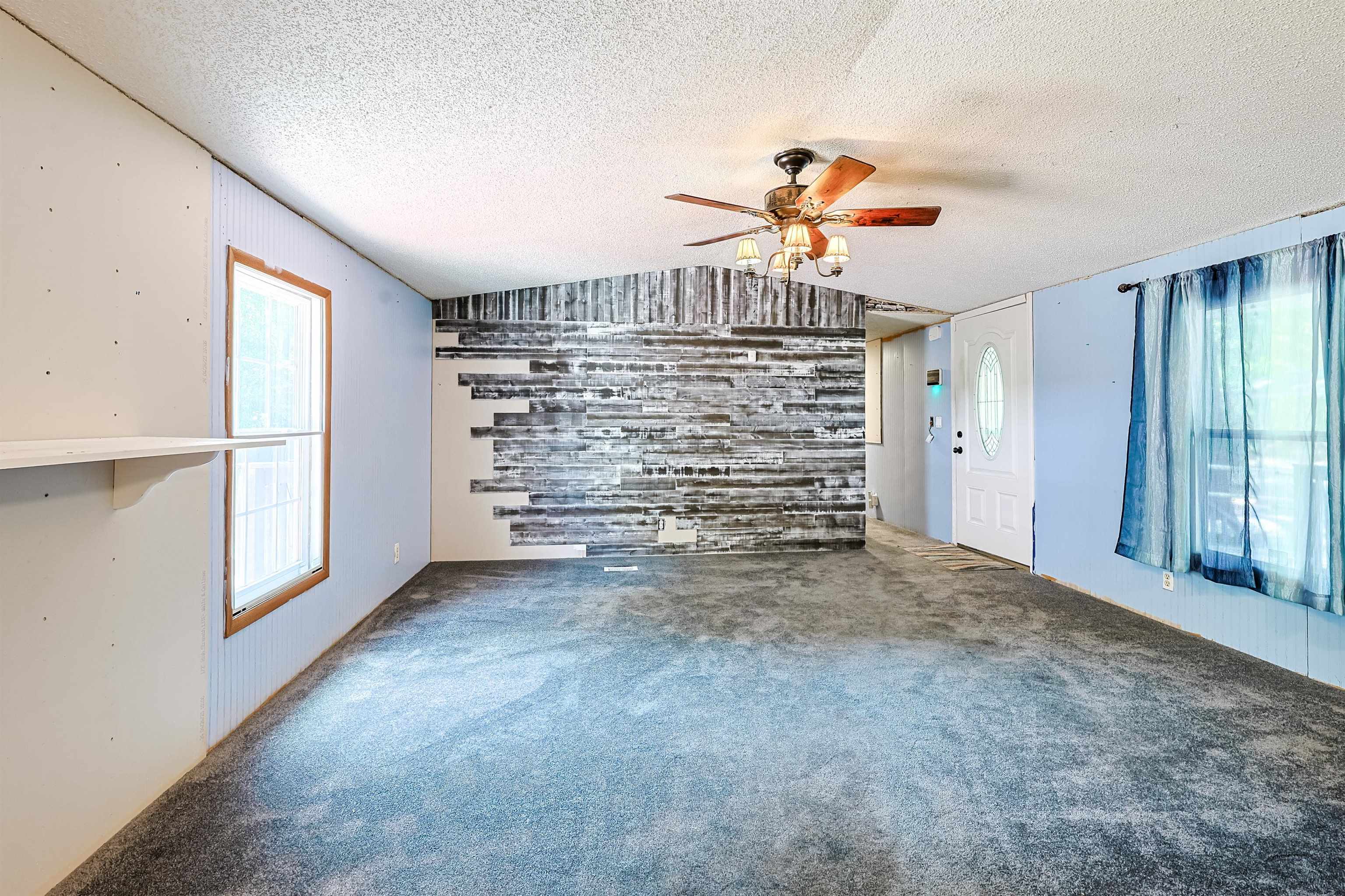 3050 Johnson Loop Gresham, SC 29546 - Photo 2 of 28