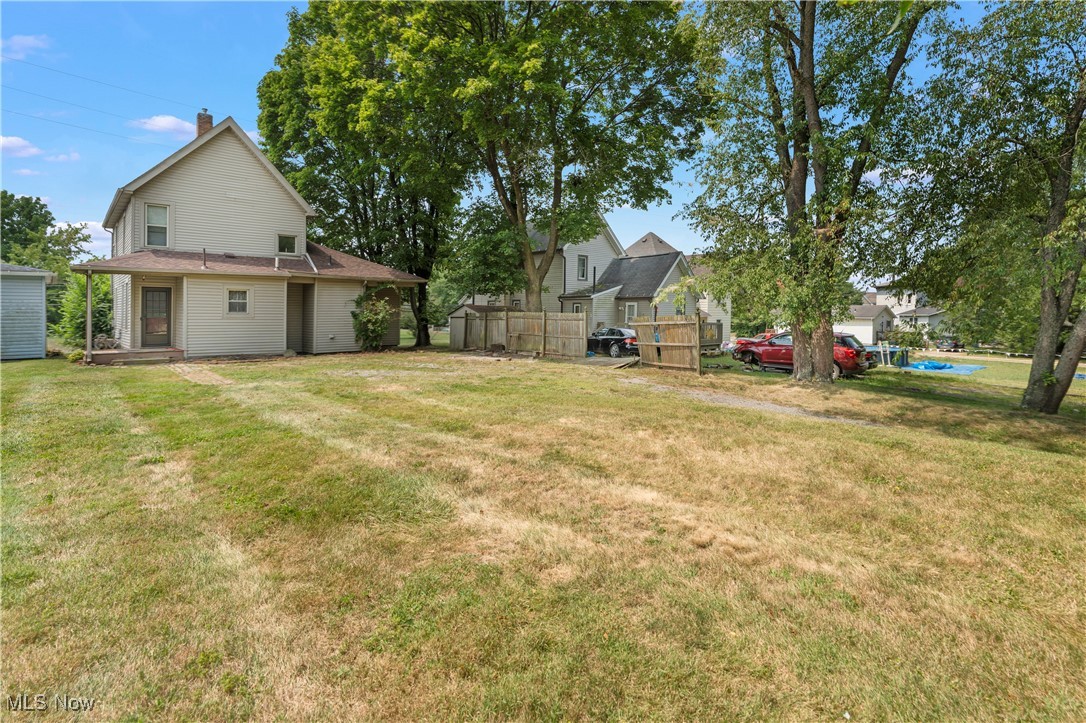 810 Walnut Road Southeast Massillon, OH 44646 - Photo 2 of 29 Gallery Image 2