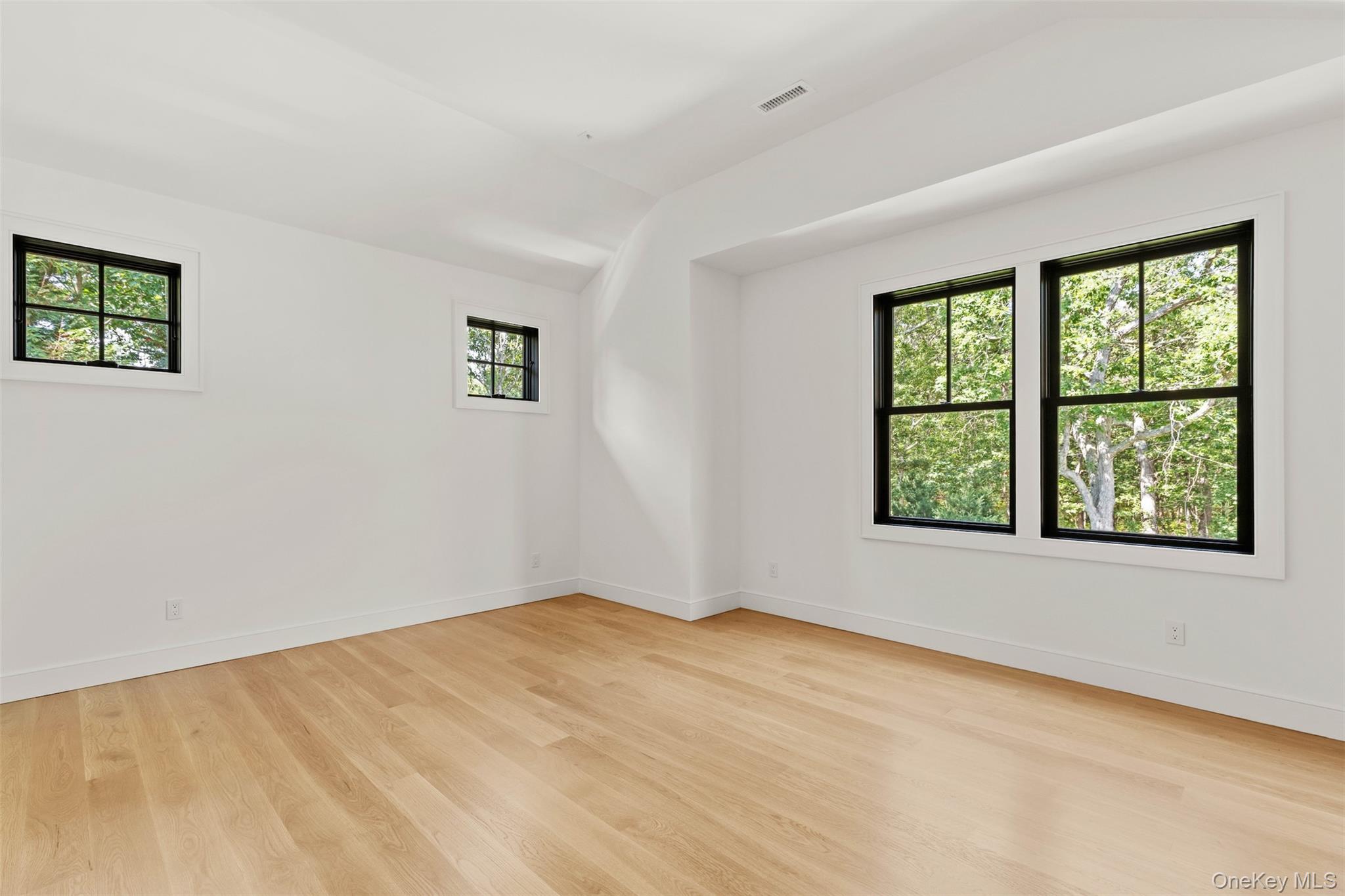 1775 Point Pleasant Road Mattituck, NY 11952 - Photo 44 of 49