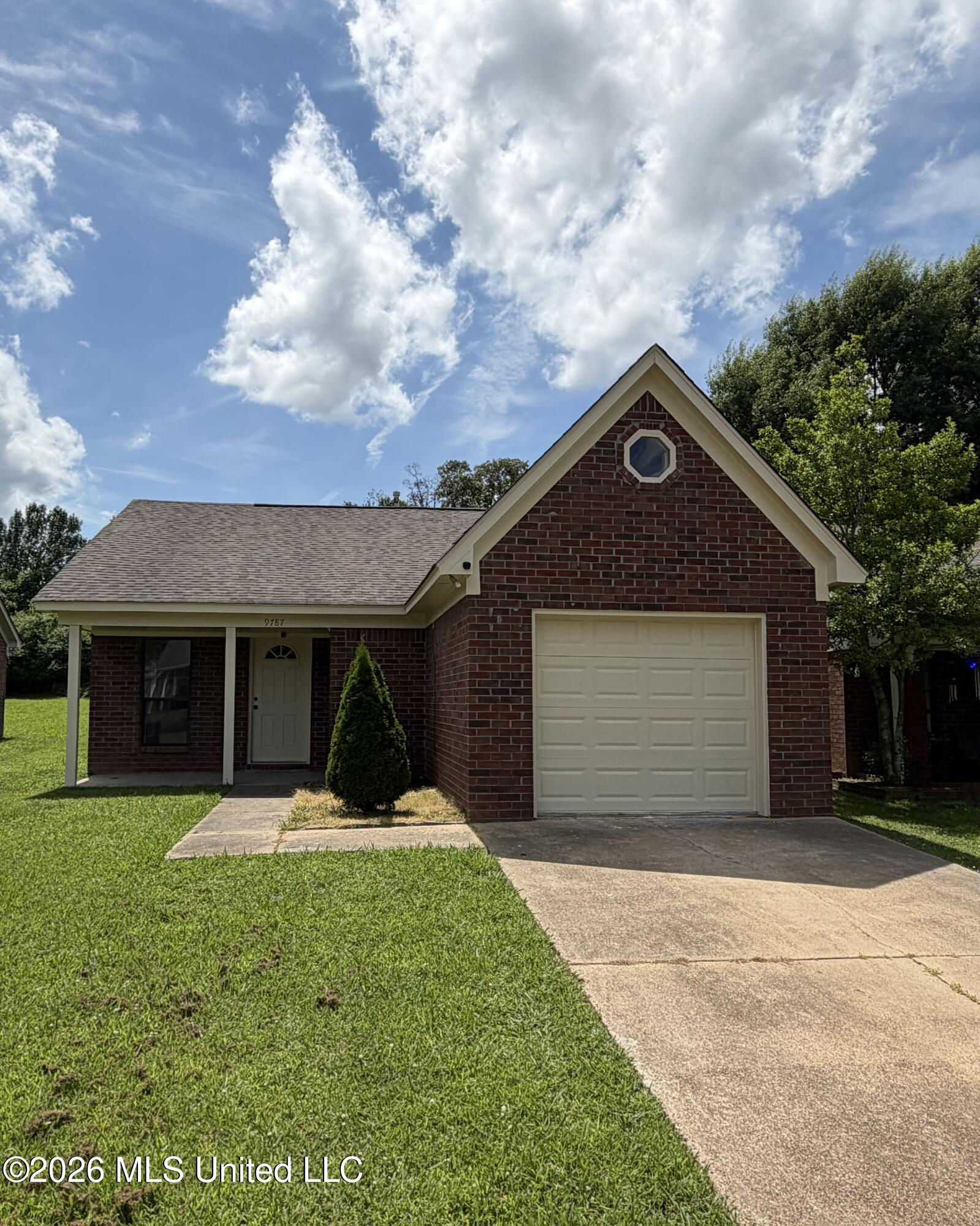 9787 Riggan Drive Olive Branch, MS 38654 - Photo 1 of 10 IMG_5866