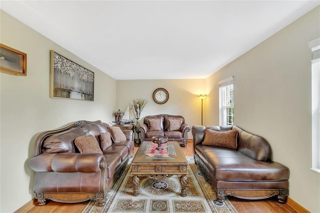 173 Ridgeview Drive Wexford, PA 15090 - Photo 3 of 25 Gallery Image 3