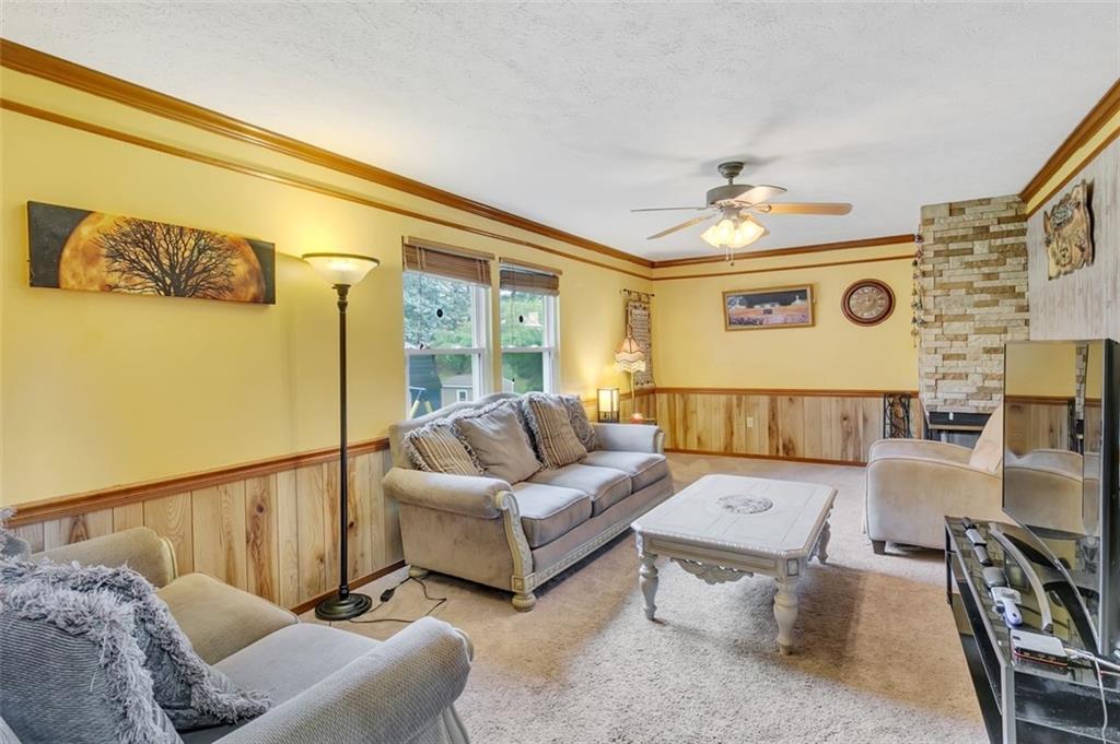173 Ridgeview Drive Wexford, PA 15090 - Photo 5 of 25 Gallery Image 5