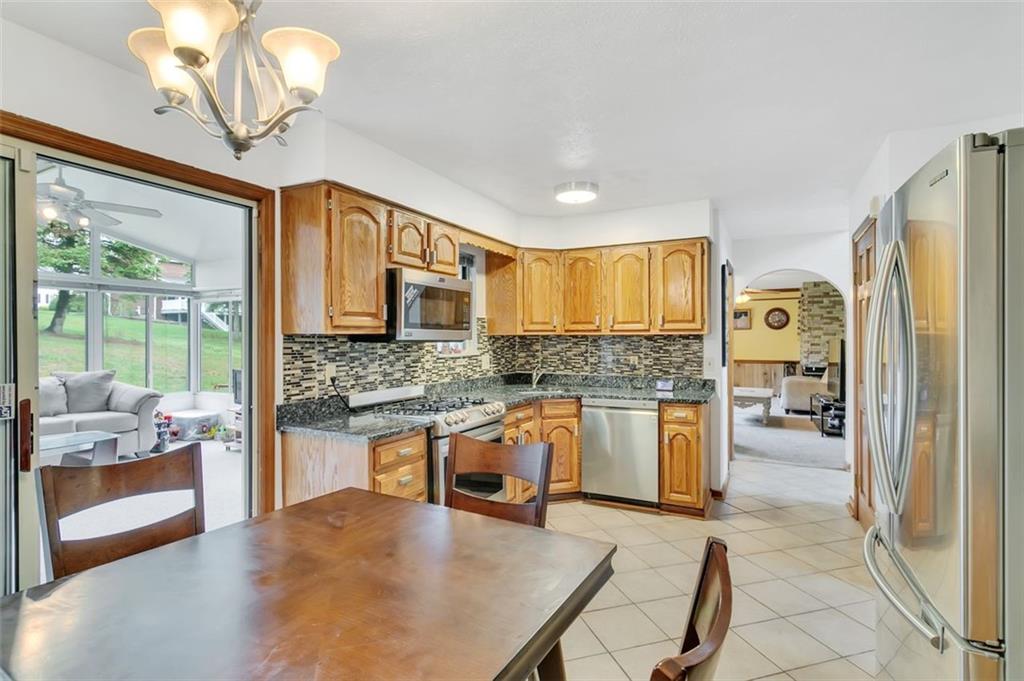 173 Ridgeview Drive Wexford, PA 15090 - Photo 7 of 25 Gallery Image 7