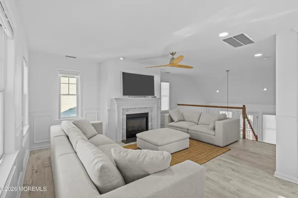 $7,500 | 447 Highway 35, Mantoloking, NJ 08738