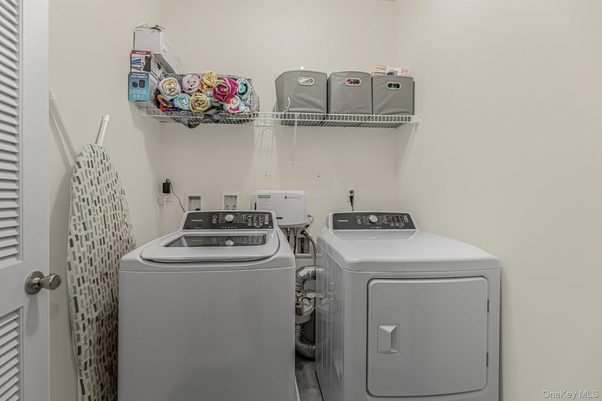 19 Magnolia Park Road Middletown, NY 10940 - Photo 15 of 23 2nd Floor laundry room