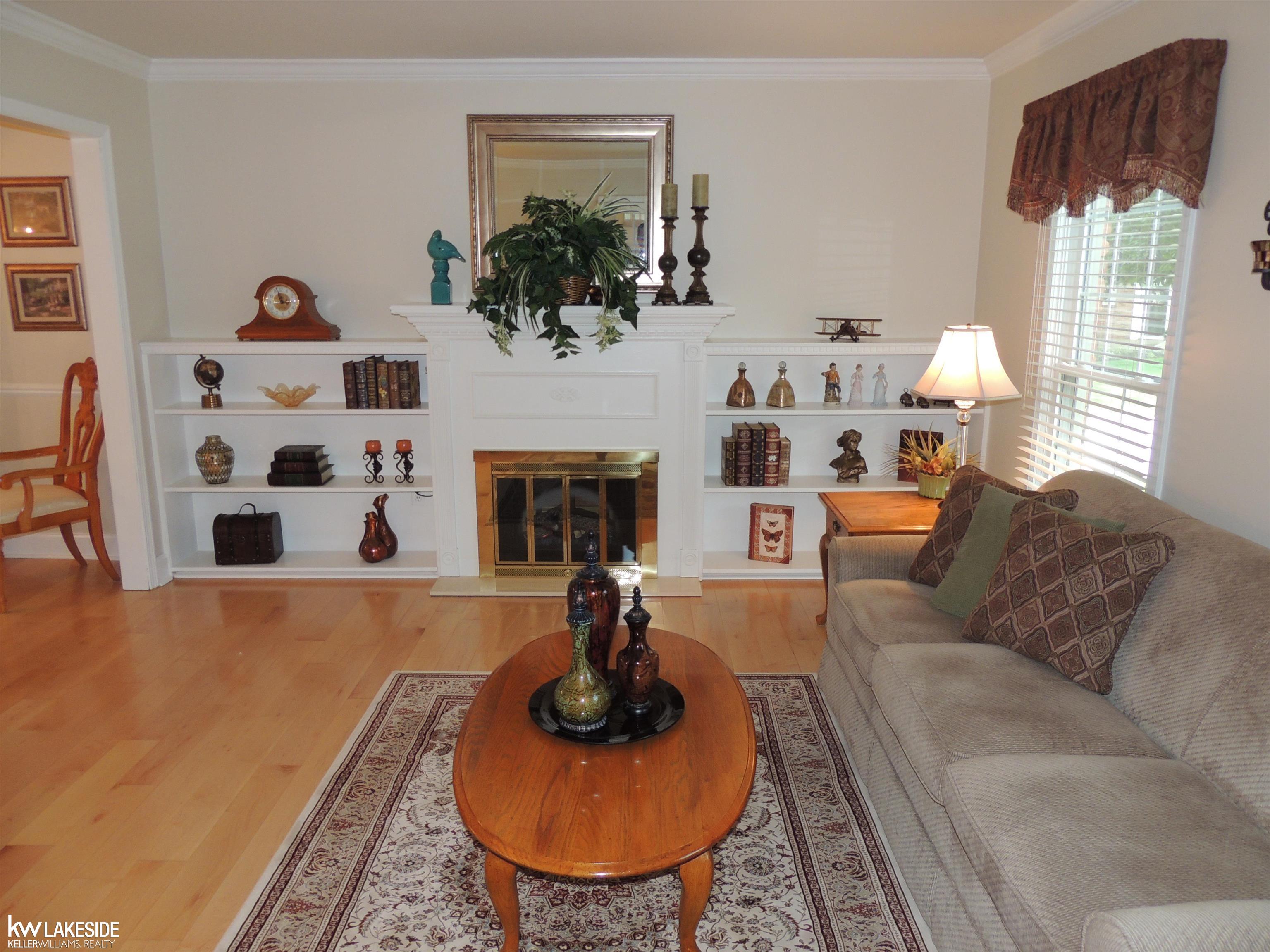 900 Ravine Terrace Drive Rochester, MI 48307 - Photo 12 of 66 50122149-11.JPG