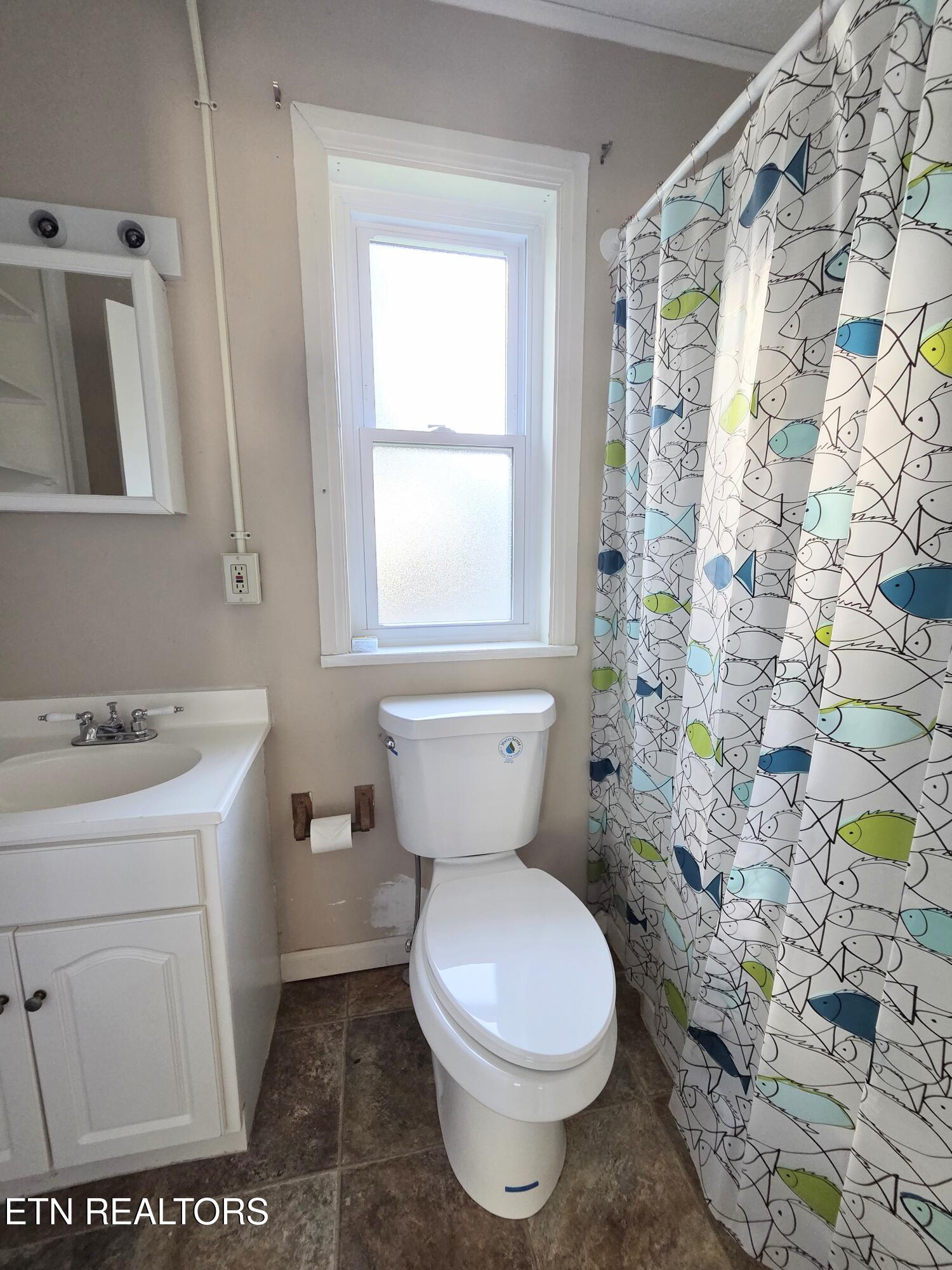 102 Nesper Road Oak Ridge, TN 37830 - Photo 9 of 20 8228