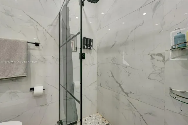 $1,200,000 | 18600 Northeast 7th Court, North Miami Beach, FL 33179