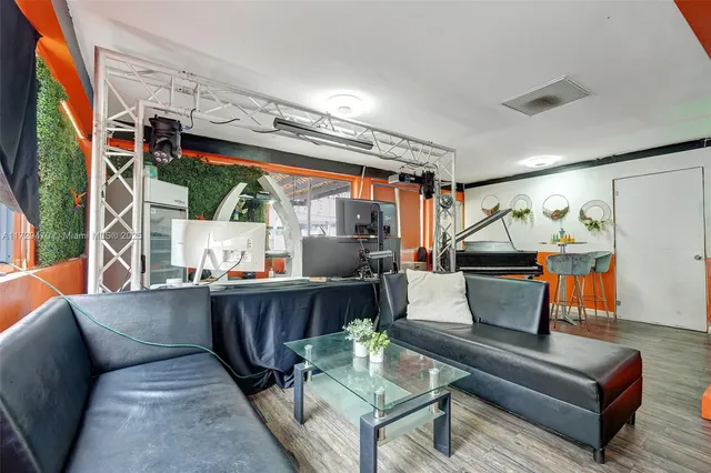 $1,200,000 | 18600 Northeast 7th Court, North Miami Beach, FL 33179