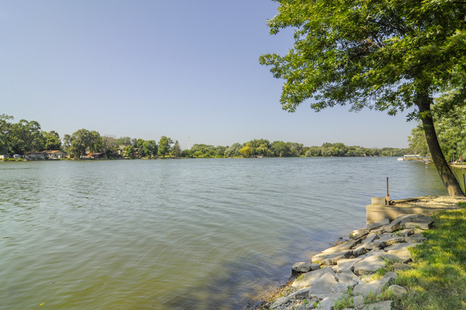 732 Robertson Road South Elgin, IL 60177 - Photo 26 of 37 a view of a lake view