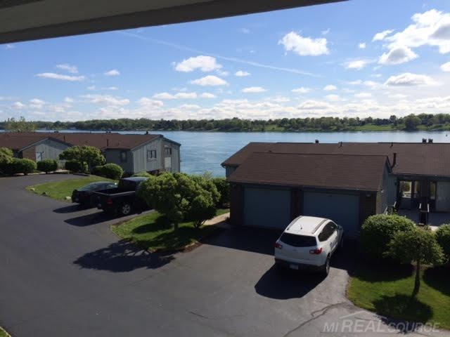 1715 River Road, Unit 14 St. Clair, MI 48079 - Photo 41 of 42 31242310-40.JPG