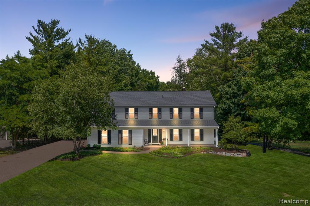 1300 East Fairview Lane Rochester Hills, MI 48306 - Photo 1 of 64