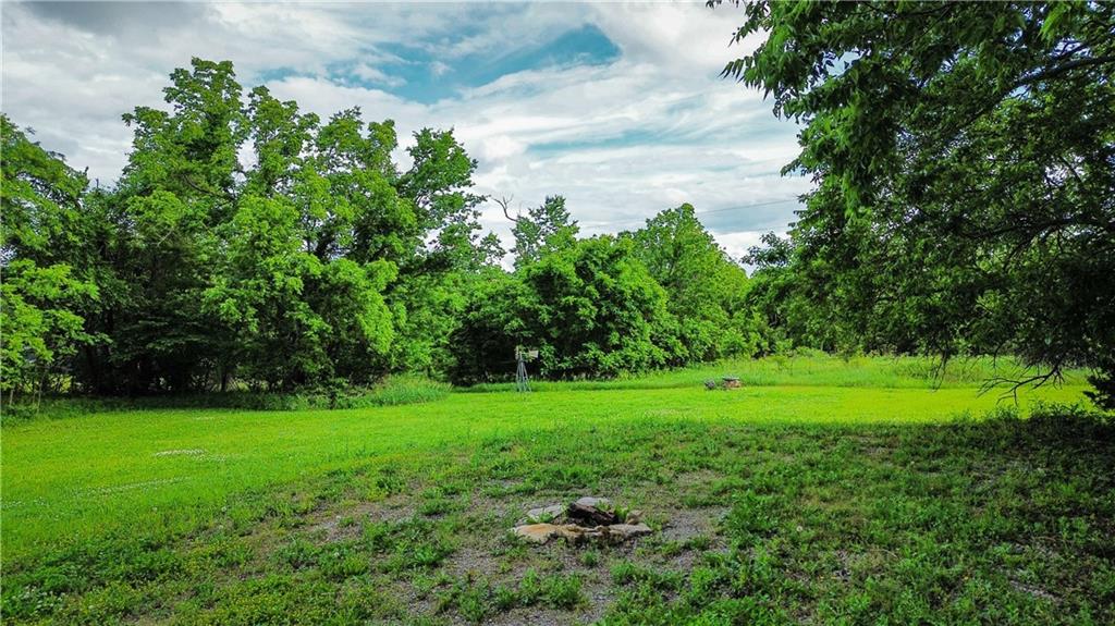 30 Antelope Road Mound City, KS 66056 - Photo 14 of 16
