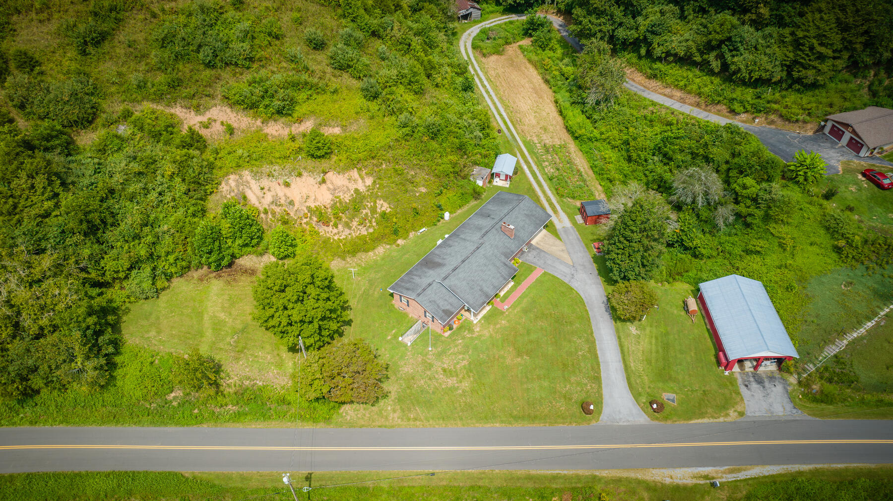 8156 Fairview Road Duffield, VA 24244 - Photo 35 of 61 101