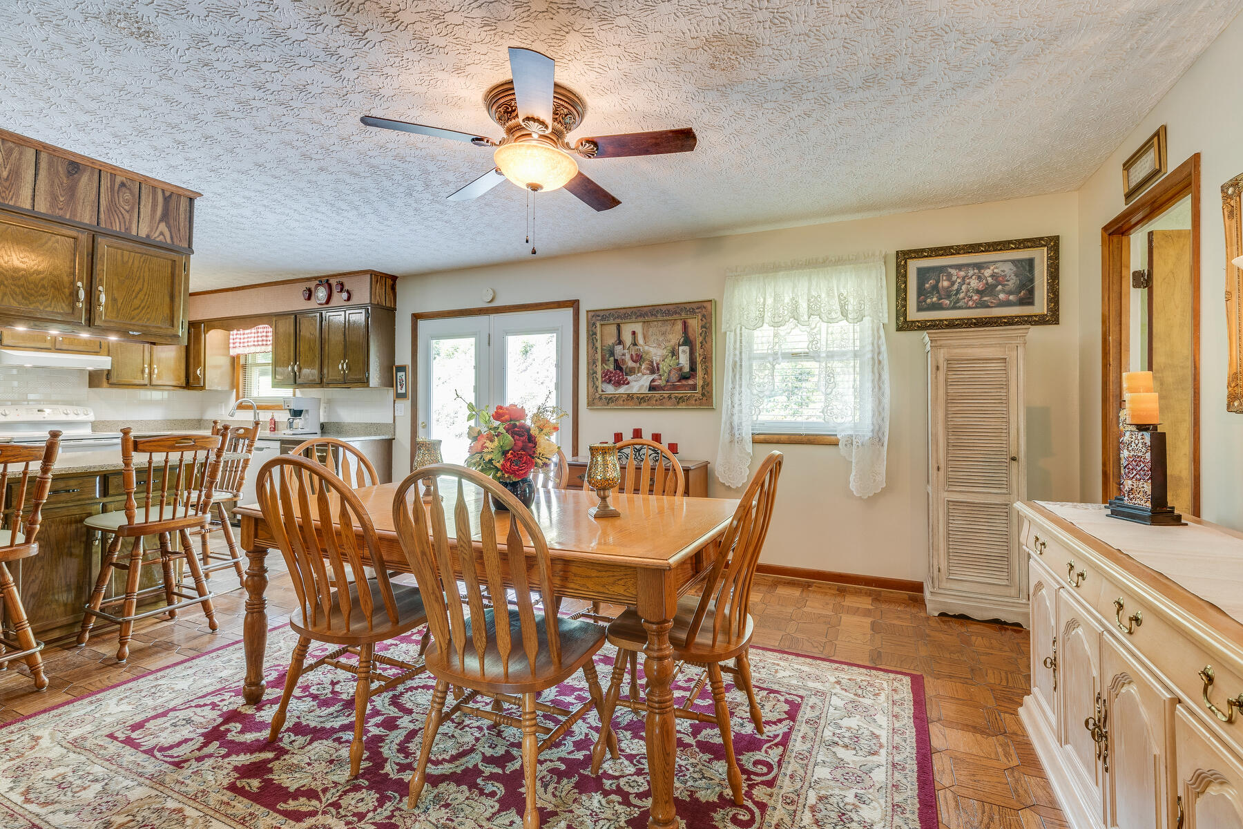 8156 Fairview Road Duffield, VA 24244 - Photo 5 of 61 009