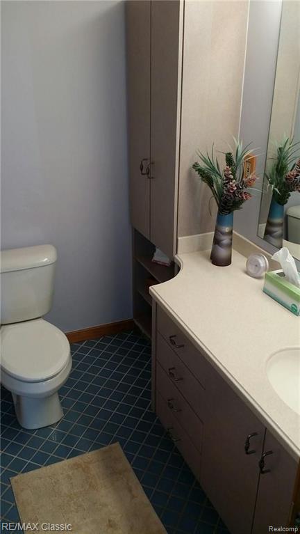 2585 Desmond Road Waterford, MI 48329 - Photo 12 of 41
