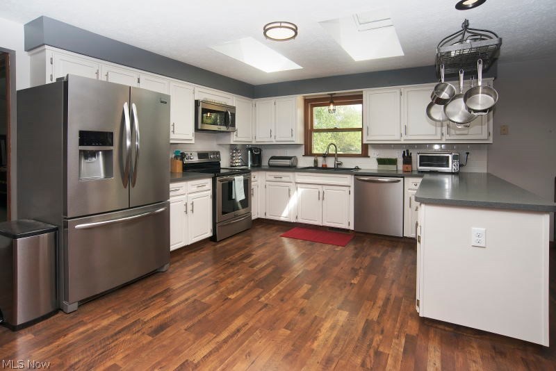 8027 South Cleveland Massillon Road Clinton, OH 44216 - Photo 15 of 32 Gallery Image 15