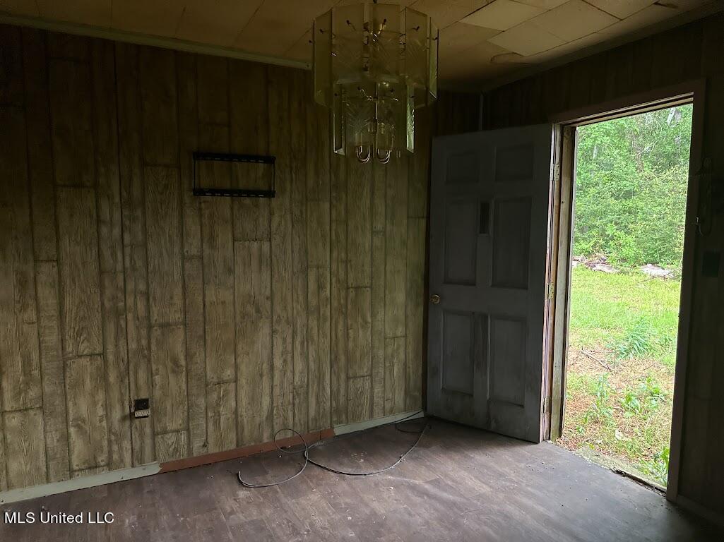 1025 Jackson Road McComb, MS 39648 - Photo 14 of 15 Dining Room Area Full View