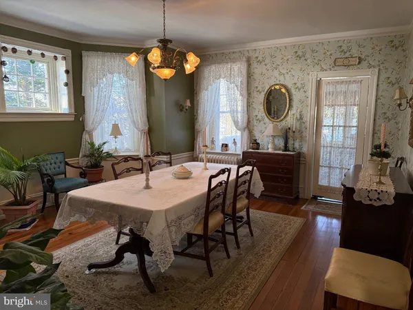 $605,000 | 221 Summit Avenue, Jenkintown, PA 19046