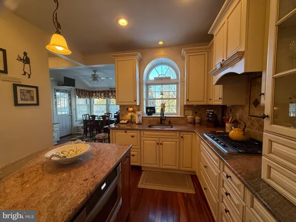 $605,000 | 221 Summit Avenue, Jenkintown, PA 19046