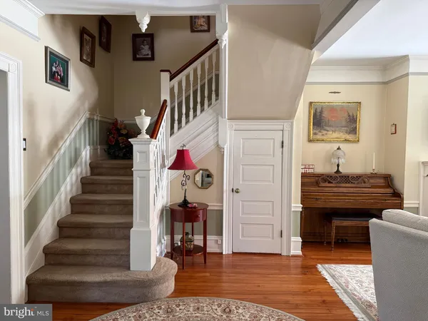 $605,000 | 221 Summit Avenue, Jenkintown, PA 19046