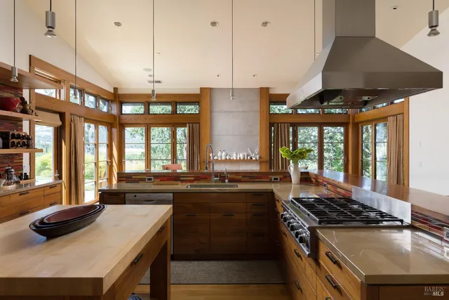 $3,395,000 | 12650 Henno Road, Glen Ellen, CA 95442