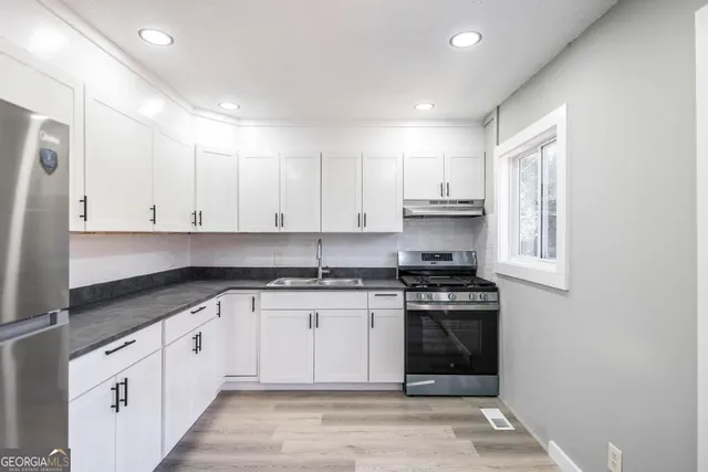 $199,900 | 102 Oregon Court, Warner Robins, GA 31093