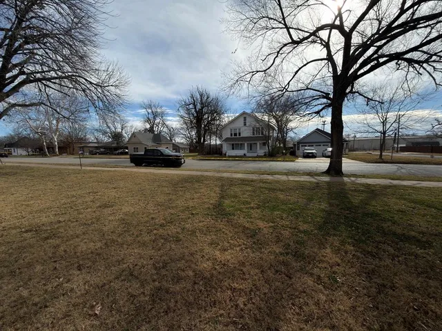 $195,000 | 428 West Morgan Street, Denison, TX 75020