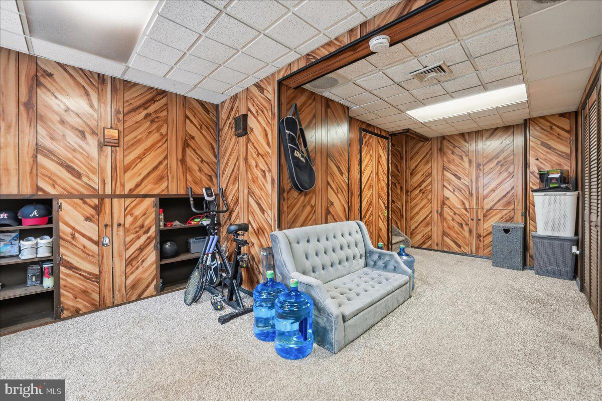159 Henderson Place Hightstown, NJ 08520 - Photo 29 of 32 a bedroom with furniture and a bathtub