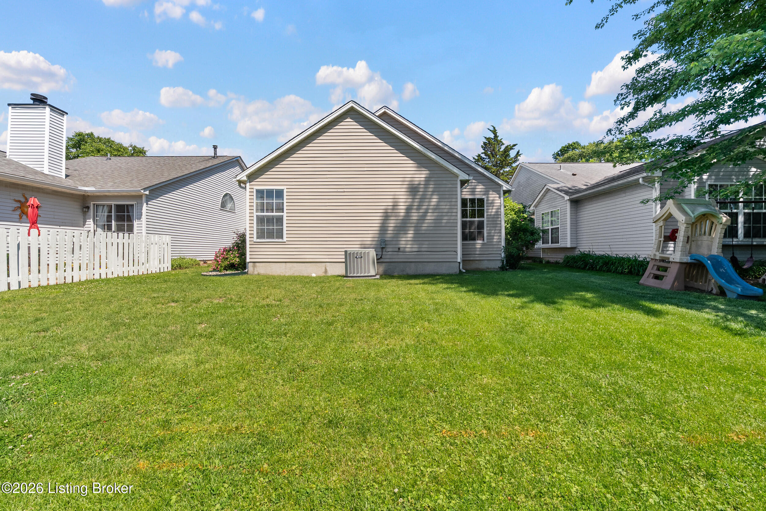 2514 Hampton Ridge Boulevard Louisville, KY 40220 - Photo 30 of 31 dsc02251